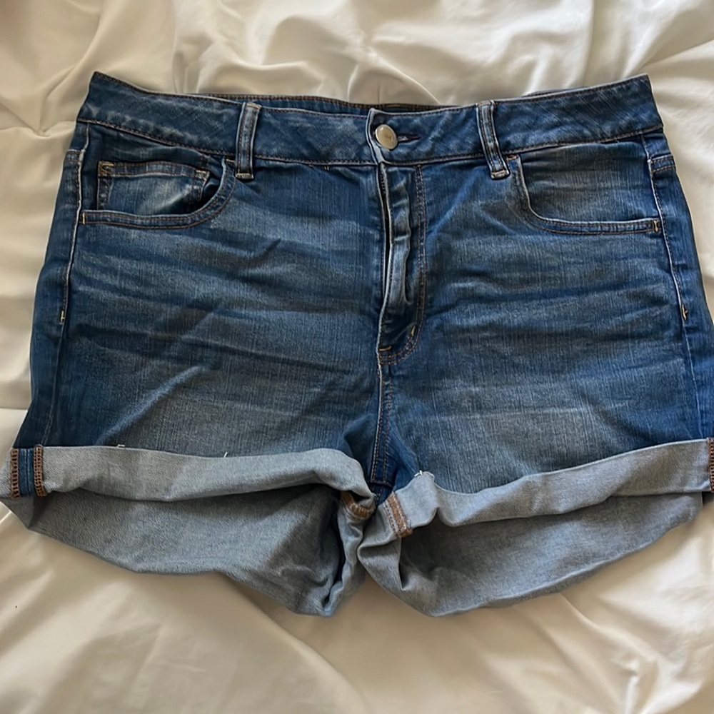 American Eagle high rise shorts